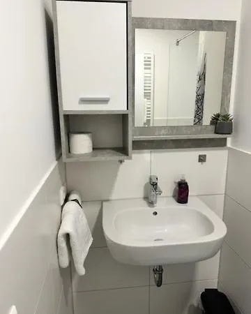 Διαμέρισμα Ferien Im Reblaus Λιντάου